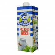 Молоко Простоквашино ультрапастеризованное 3,2% 0,95л